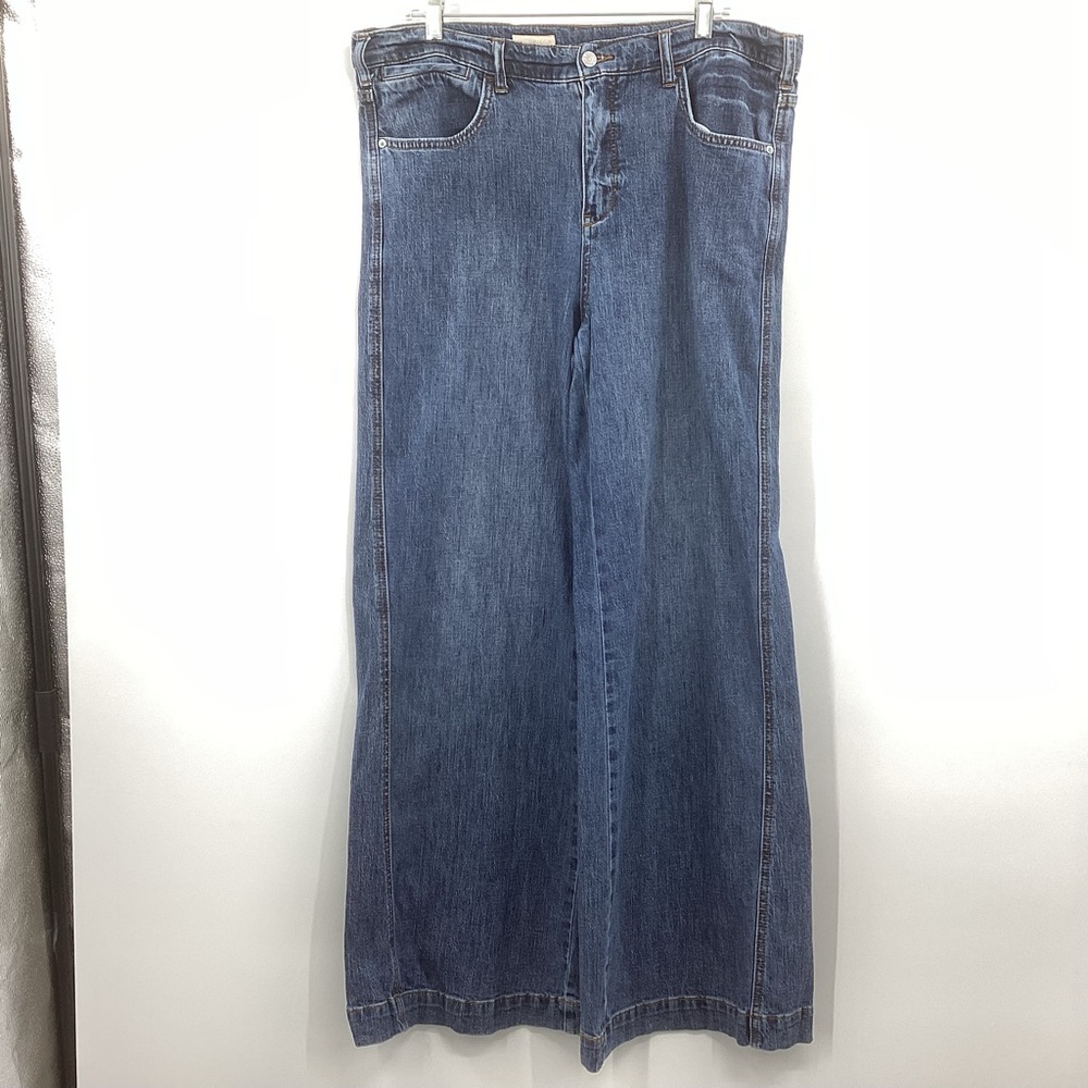 *** Pilcro Wide Leg *** 32